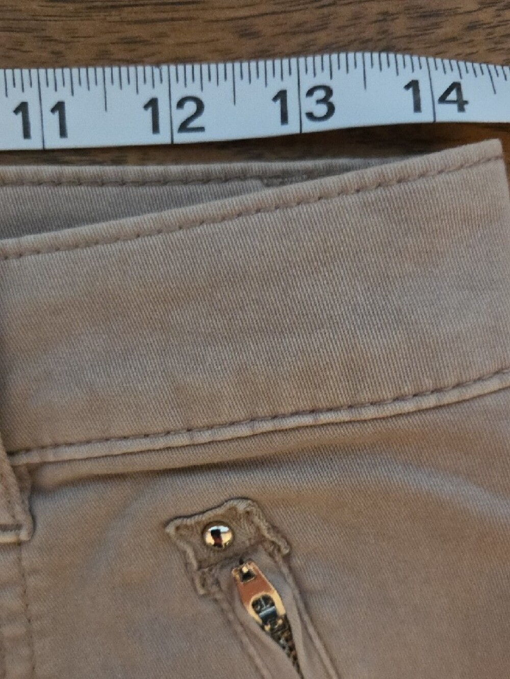 White House Black Market THE SHORT KHAKI TAN CUFFED CARGO STYLE SHORTS SIZE 0 - Picture 7 of 12